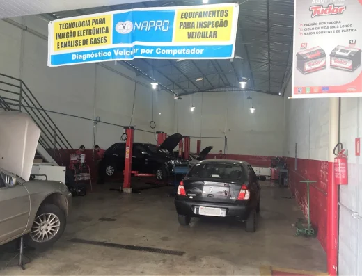 Lemes Auto Center